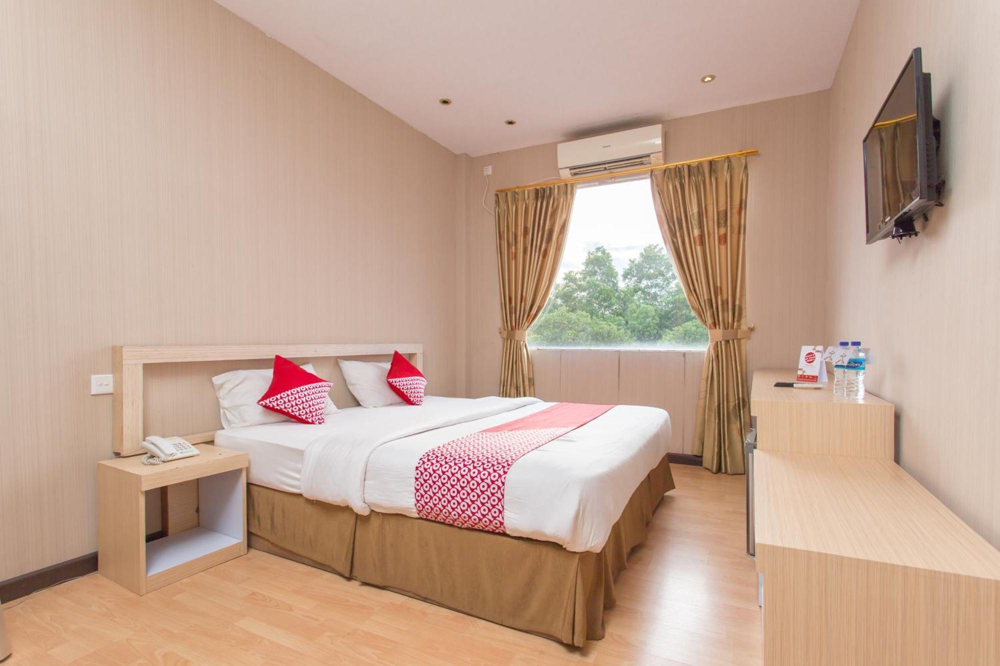 Oyo 663 Hotel Sejati Balikpapan  Esterno foto